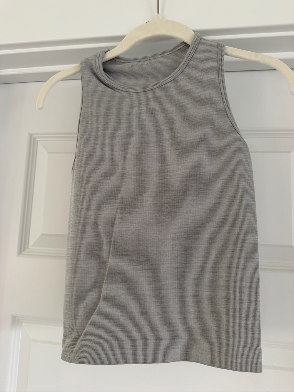 Womens Cropped Tank Top in Gray